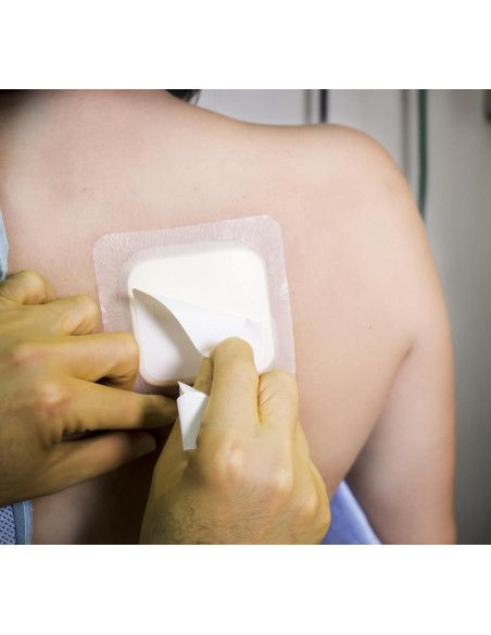 Euroderm Foam Plus | Medicazione Adesiva in Schiuma di Poliuretano | Impermeabile ai Liquidi e Batteri Euroderm Foam Plus | Medicazione Adesiva in Schiuma di Poliuretano | Impermeabile ai Liquidi e Batteri