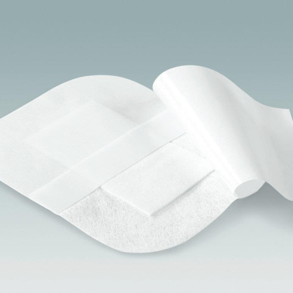 Cosmopor E medicazione adesiva sterile 5x7,2 10pz