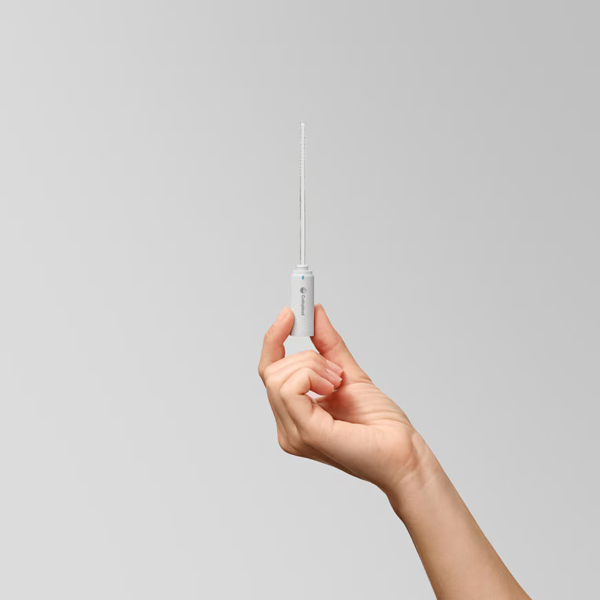 Luja™ Donna | Catetere Intermittente Compatto Autolubrificante con Microfori