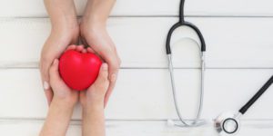 Le medicazioni per le piaghe da decubito sacrali